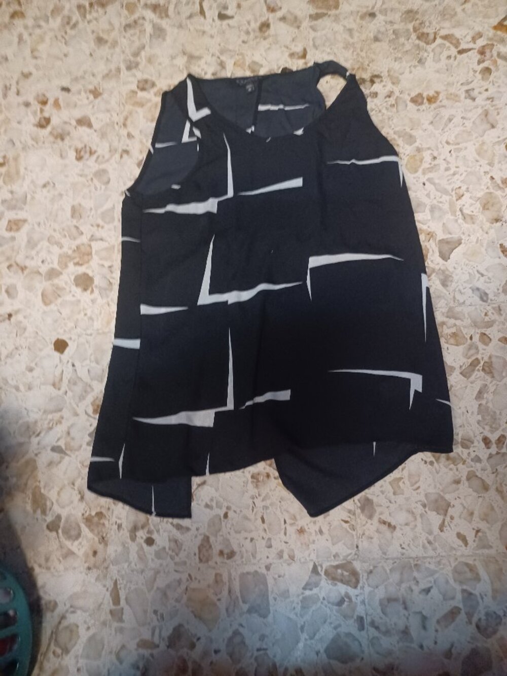 Express Women's Split Back Tank XS Black & White